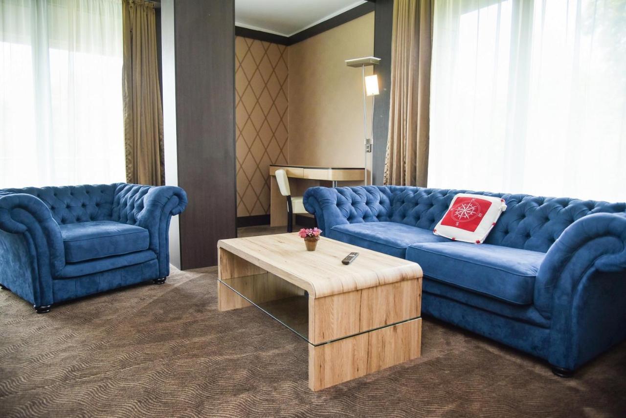 Portobello Wellness & Yacht Hotel Esztergom Exterior foto